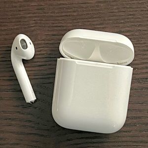 🎧 AUTHENTIC APPLE REPLACEMENT SINGLE AIRPOD AND CHARGING CASE